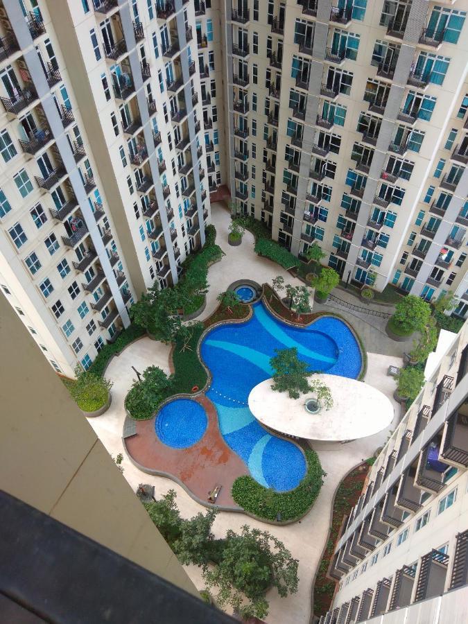Puri Orchard Apartment Jakarta Exterior photo