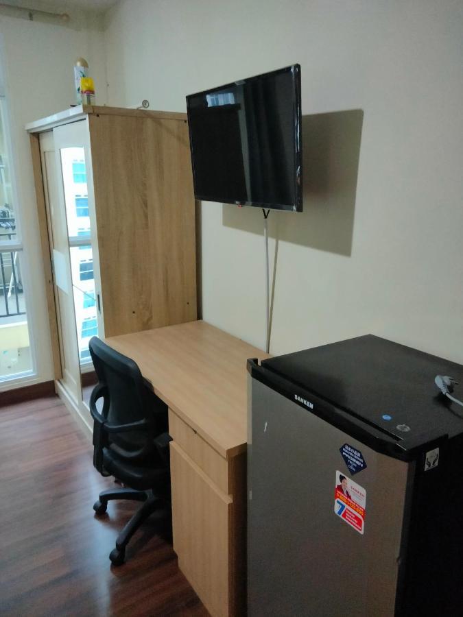 Puri Orchard Apartment Jakarta Exterior photo
