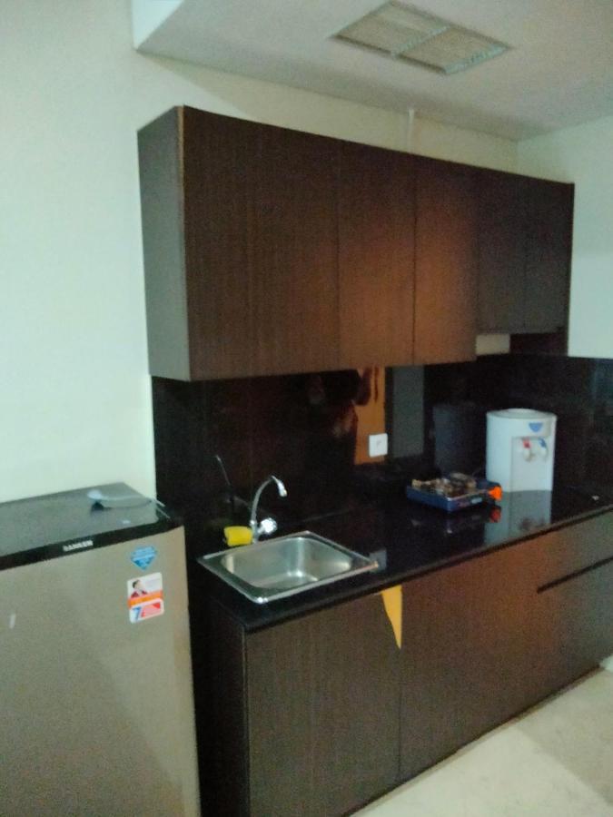 Puri Orchard Apartment Jakarta Exterior photo